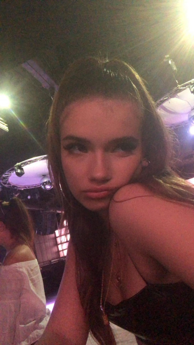 Alexis Jayde Burnett: pic #1051354