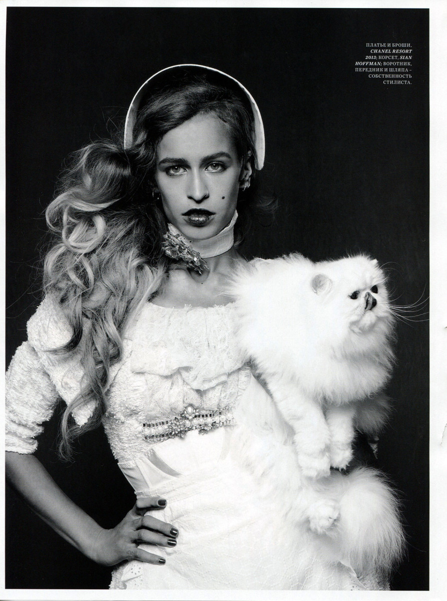 Alice Dellal: pic #880290