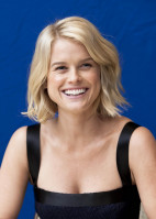 photo 6 in Alice Eve gallery [id485785] 2012-05-07