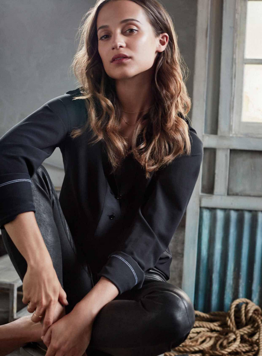 Alicia Vikander: pic #1196210