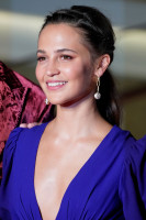 Alicia Vikander photo #