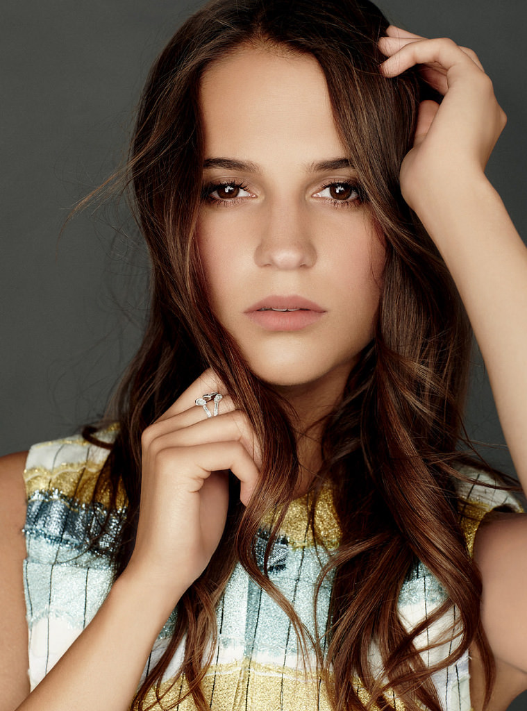 Alicia Vikander: pic #817717