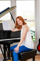 Alicia Witt photo #