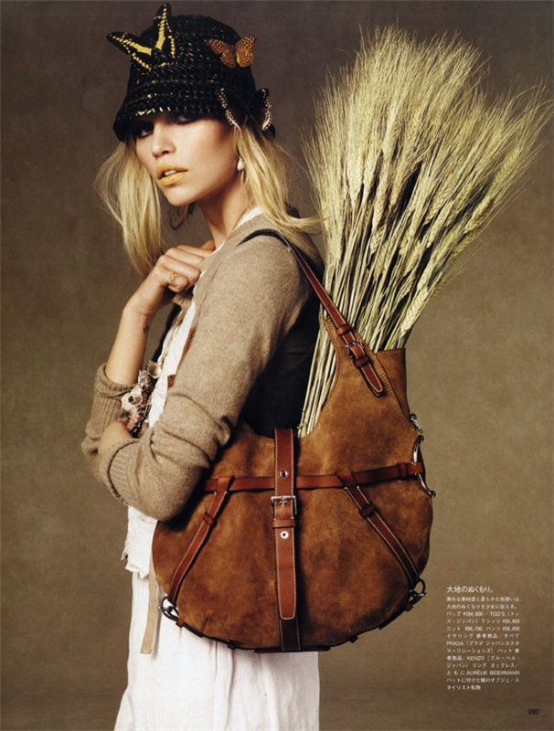 Aline Weber: pic #228824