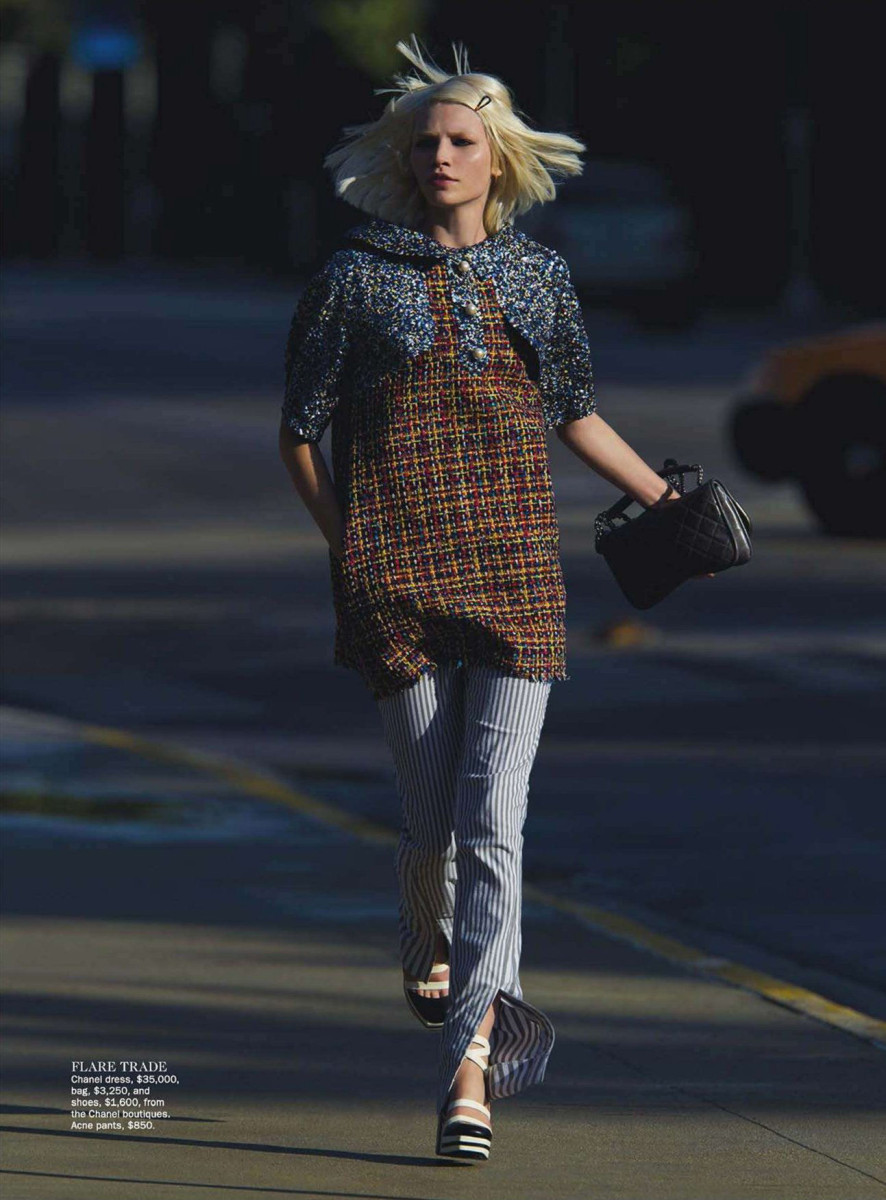 Aline Weber: pic #715969