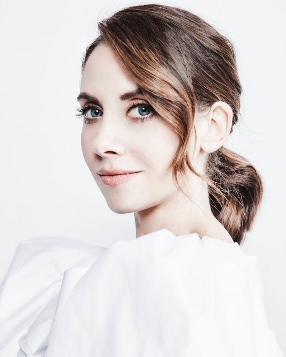 Alison Brie: pic #1201176