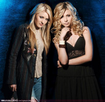 Aly and Aj photo #