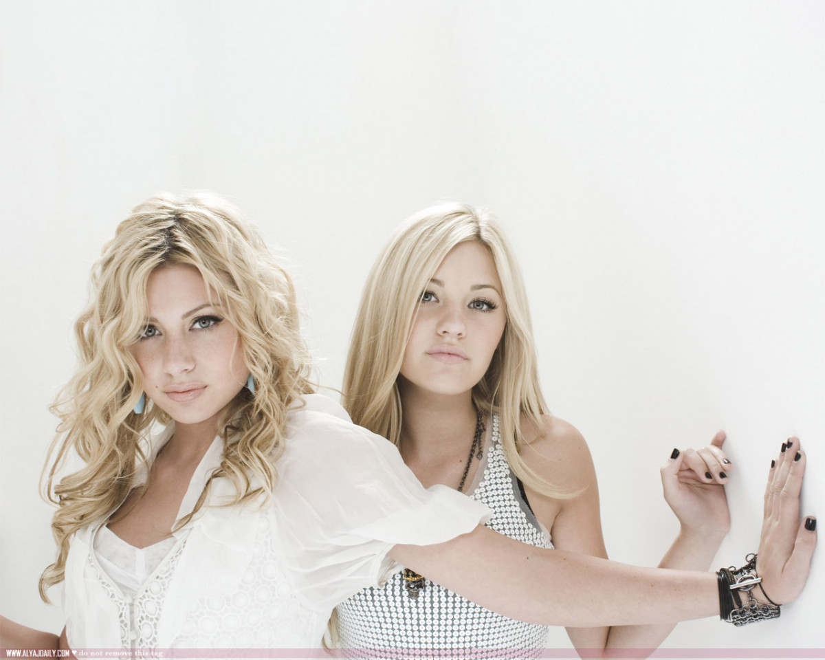 Aly and Aj: pic #127882