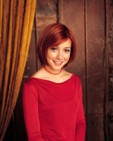 Alyson Hannigan photo #