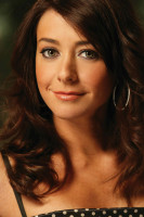 Alyson Hannigan photo #