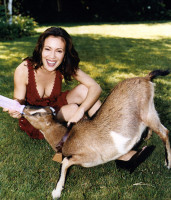 Alyssa Milano photo #