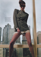 Alyssa Sutherland photo #