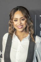 Amber Stevens photo #