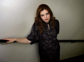 Amber Tamblyn photo #