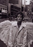 Amber Valletta photo #