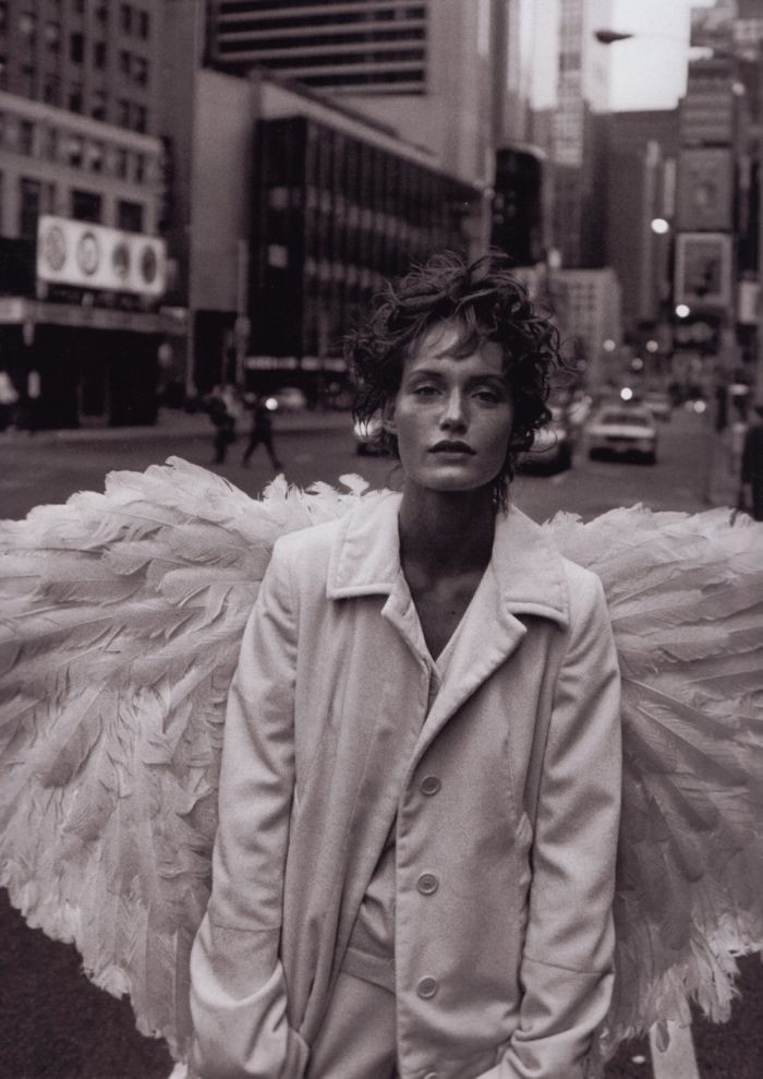 Amber Valletta: pic #168556