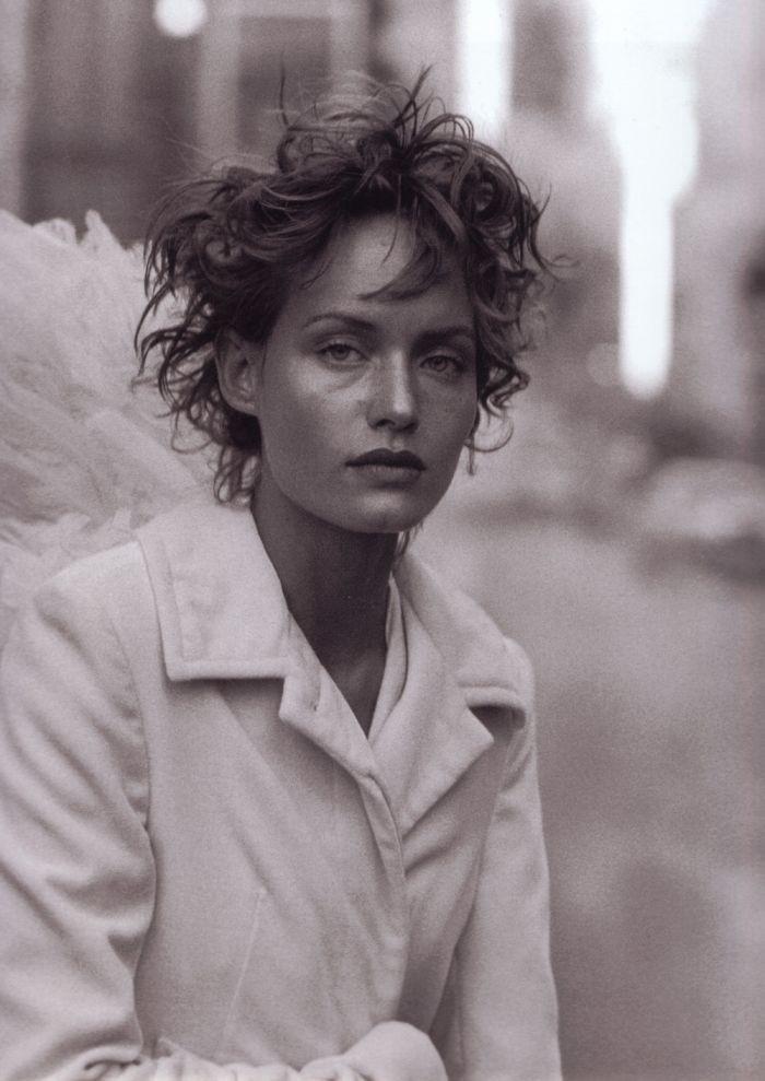 Amber Valletta: pic #168519