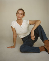Amber Valletta photo #