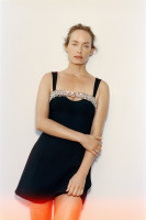 Amber Valletta photo #