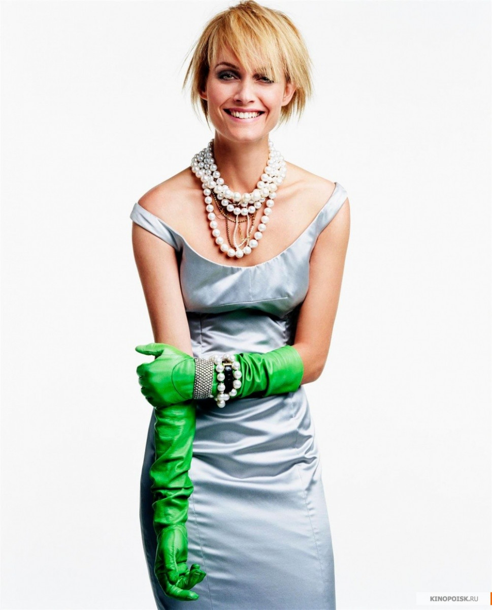 Amber Valletta: pic #115231