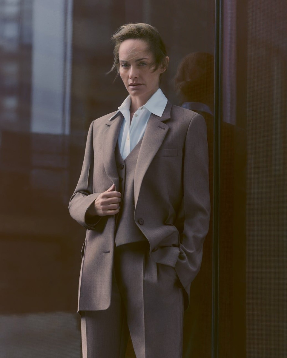 Amber Valletta: pic #1335859