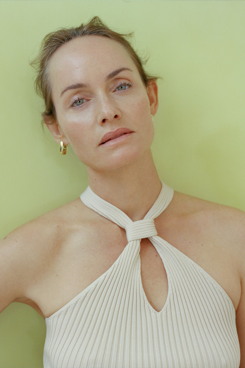 Amber Valletta: pic #1331803