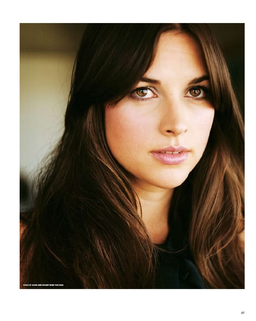 Amelia Warner: pic #297996