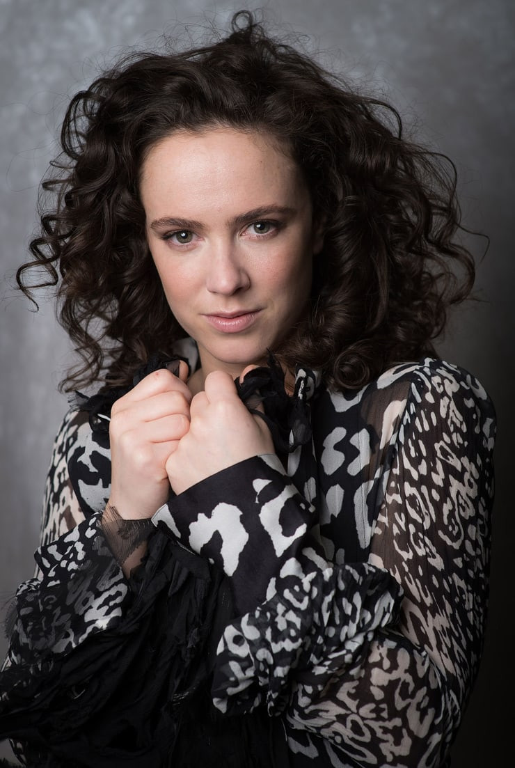 Amy Manson: pic #1241276