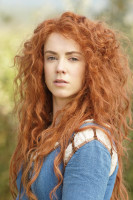 Amy Manson photo #