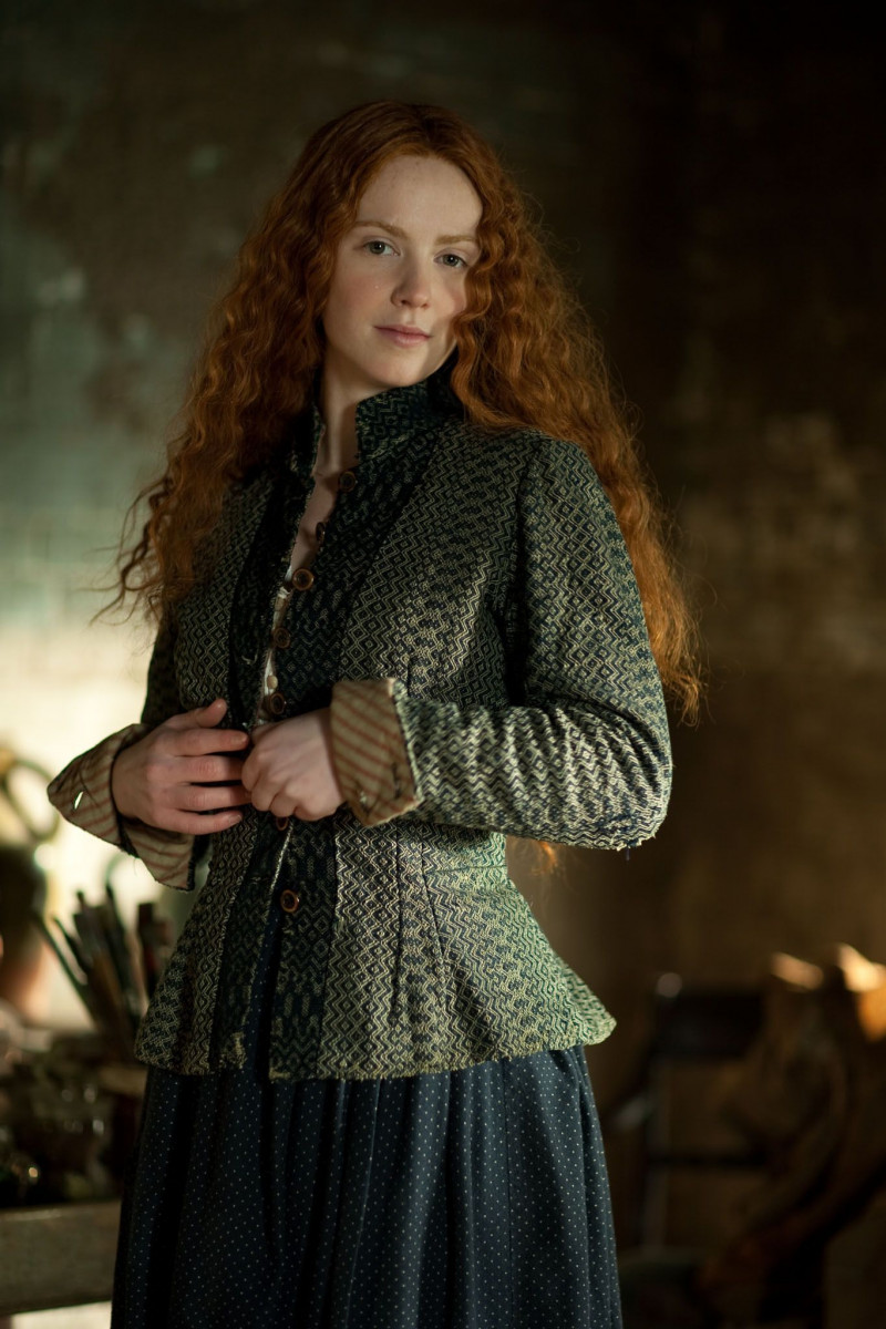 Amy Manson: pic #1241285