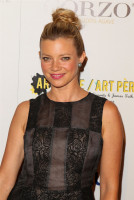 photo 23 in Amy Smart gallery [id413760] 2011-10-21
