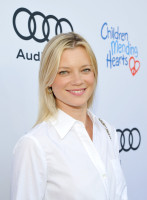 Amy Smart photo #