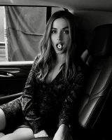 Ana de Armas photo #