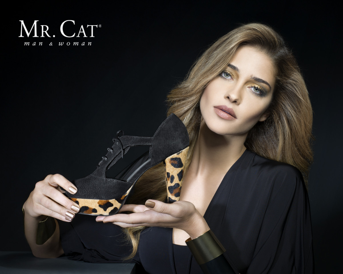 Ana Beatriz Barros: pic #480585