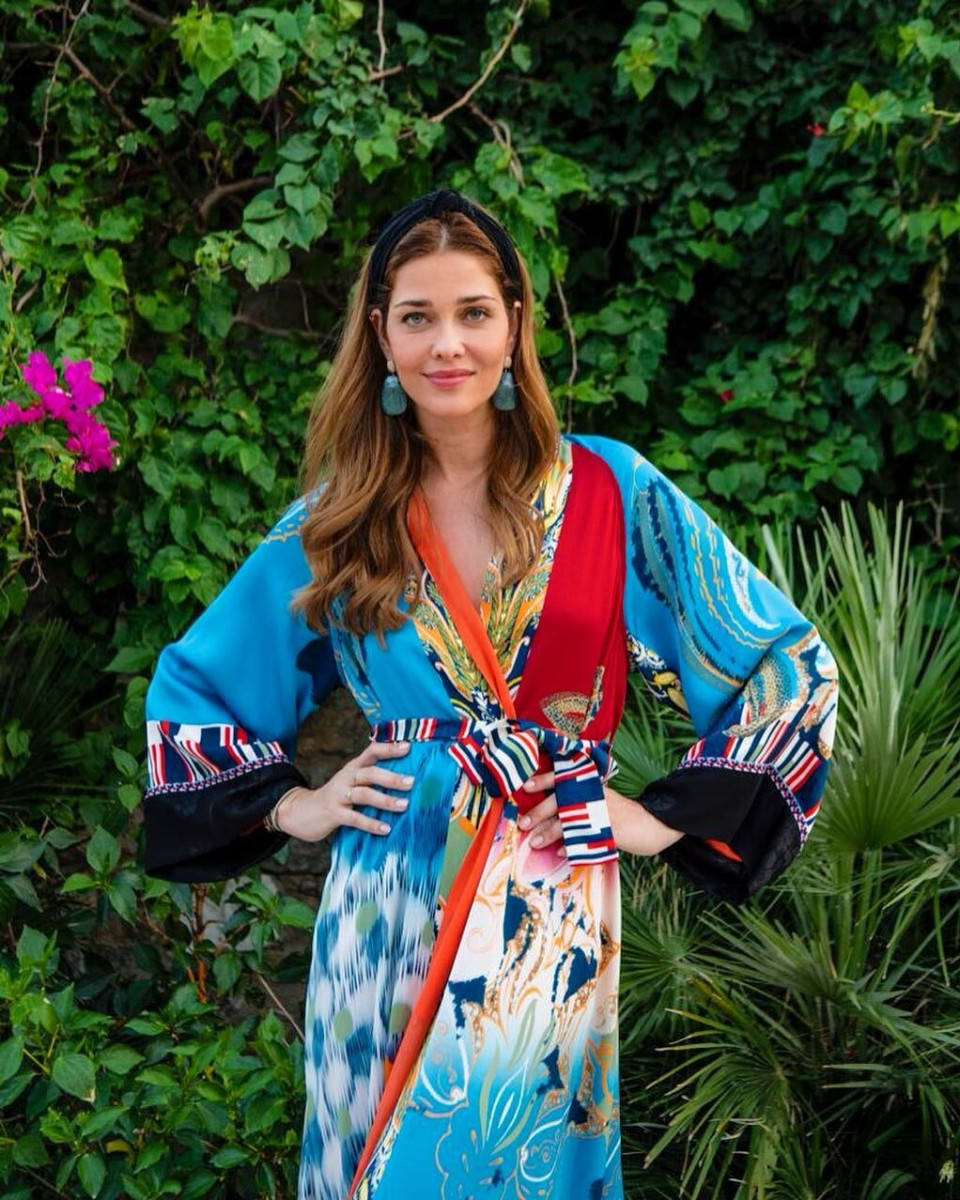 Ana Beatriz Barros: pic #1321162