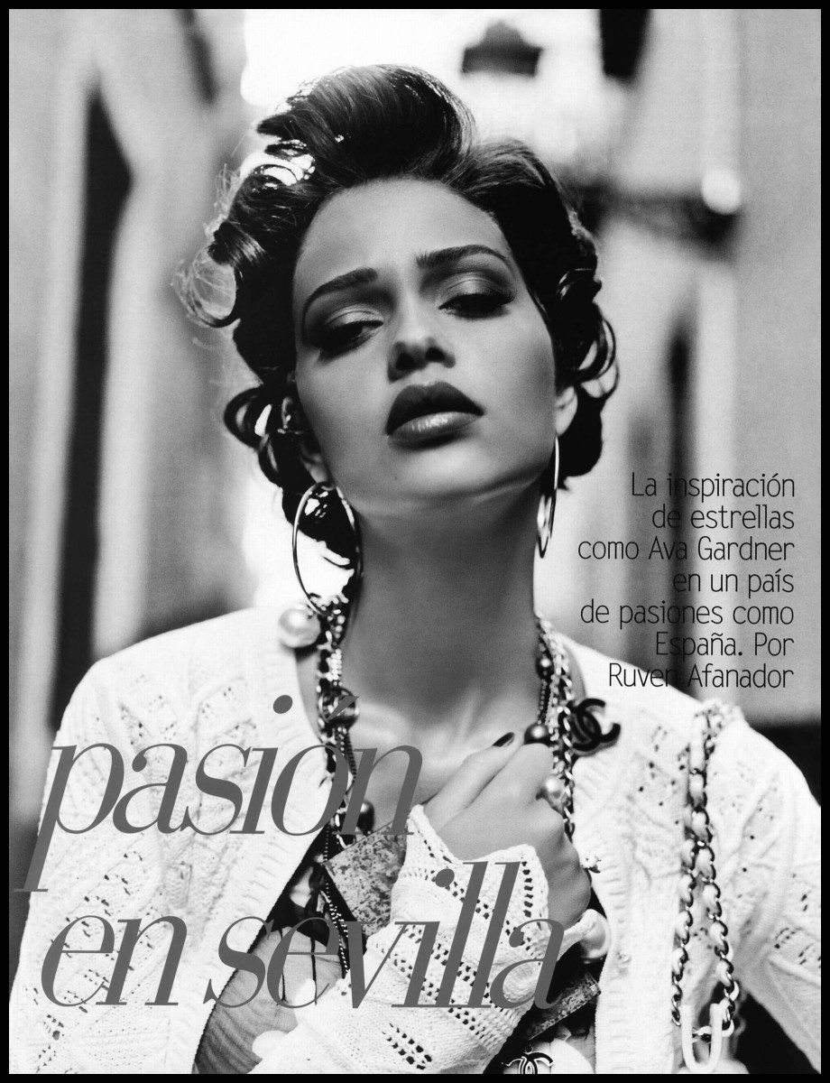 Ana Beatriz Barros: pic #81452