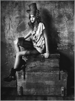 Ana Beatriz Barros photo #