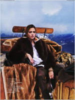 Ana Beatriz Barros photo #