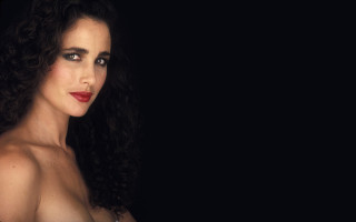 Andie Macdowell photo #