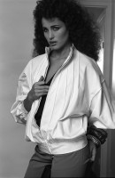 Andie Macdowell photo #