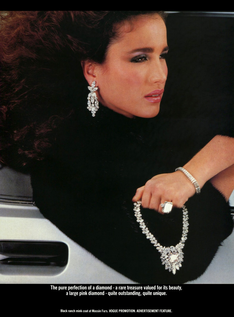 Andie Macdowell: pic #543552