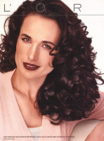 Andie Macdowell photo #