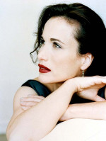 Andie Macdowell pic #75986