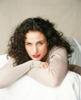 Andie Macdowell photo #