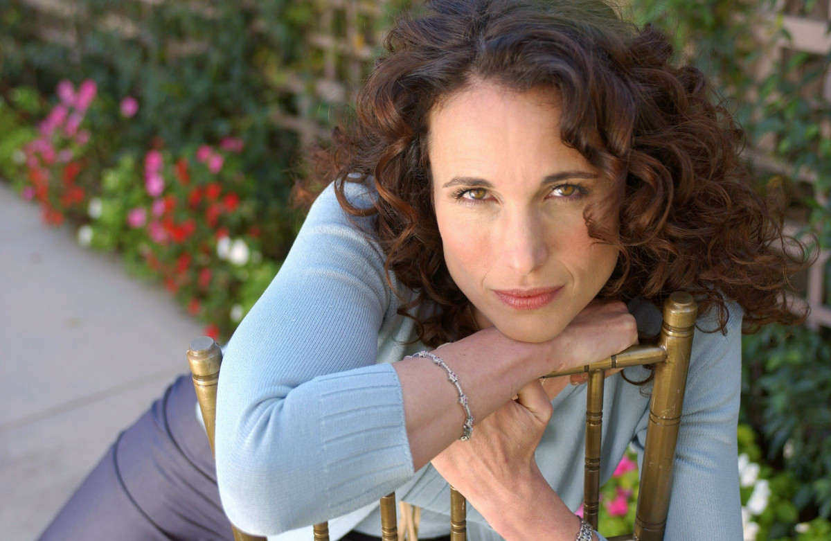 Andie Macdowell: pic #209217