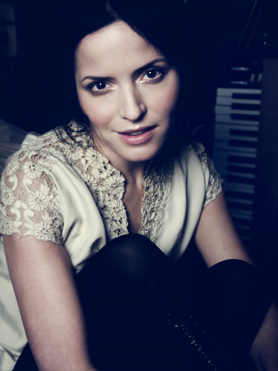 Andrea Corr: pic #454589