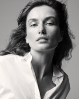 Andreea Diaconu photo #