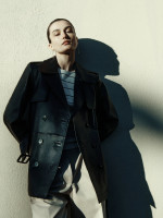 Andreea Diaconu photo #