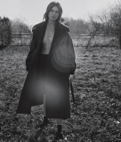 Andreea Diaconu photo #