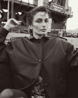 Andreea Diaconu photo #